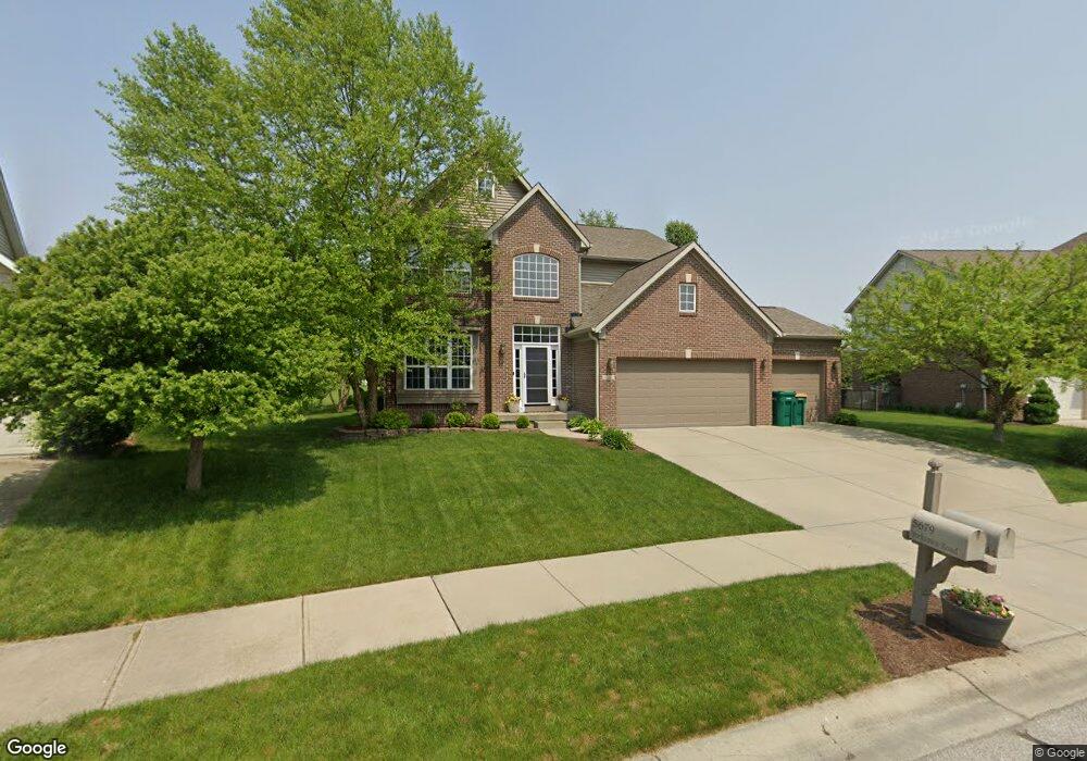 5686 Yorktown Rd, Plainfield, IN 46168 - photo 1