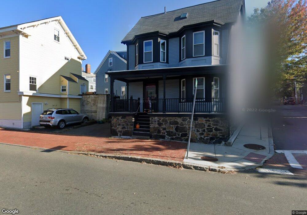 153 Bridge St, Beverly, MA 01915 - photo 1