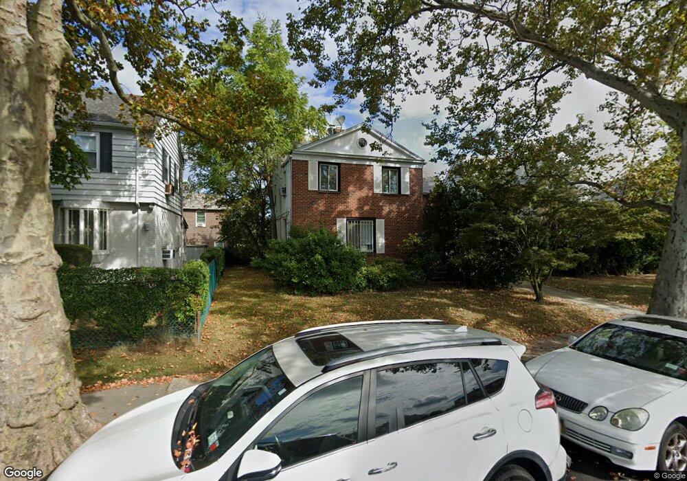 16507 Grand Central Pkwy, Jamaica, NY 11432 - photo 1