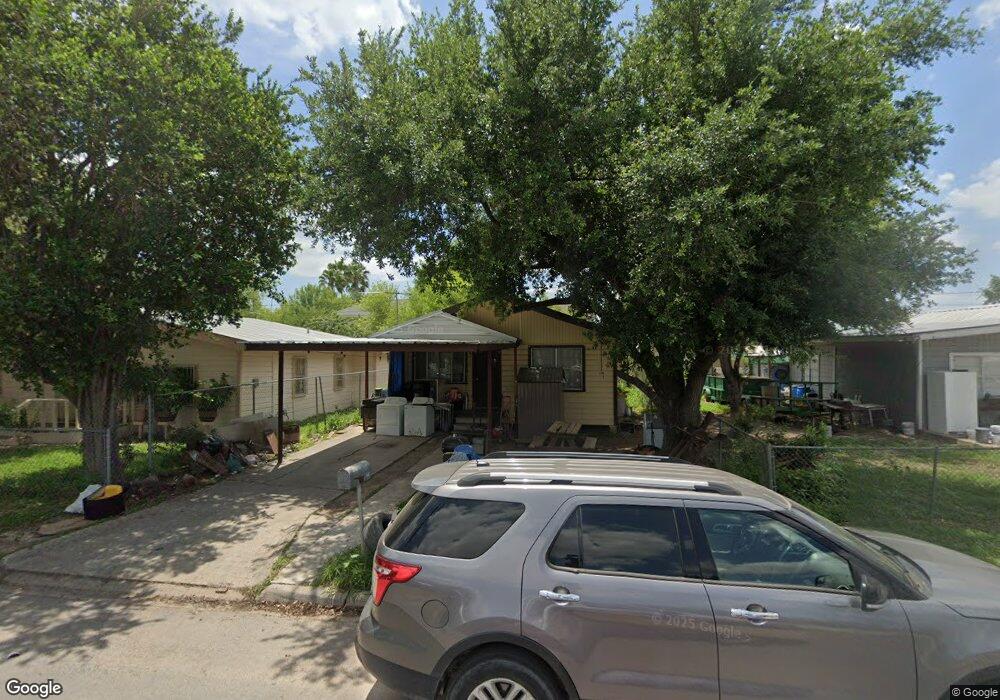 816 E Villegas Ave, Pharr, TX 78577 - photo 1