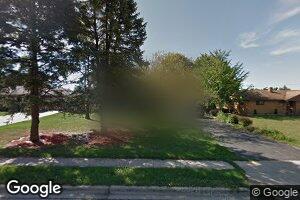 3 Walnut Ln, Algonquin, IL 60102