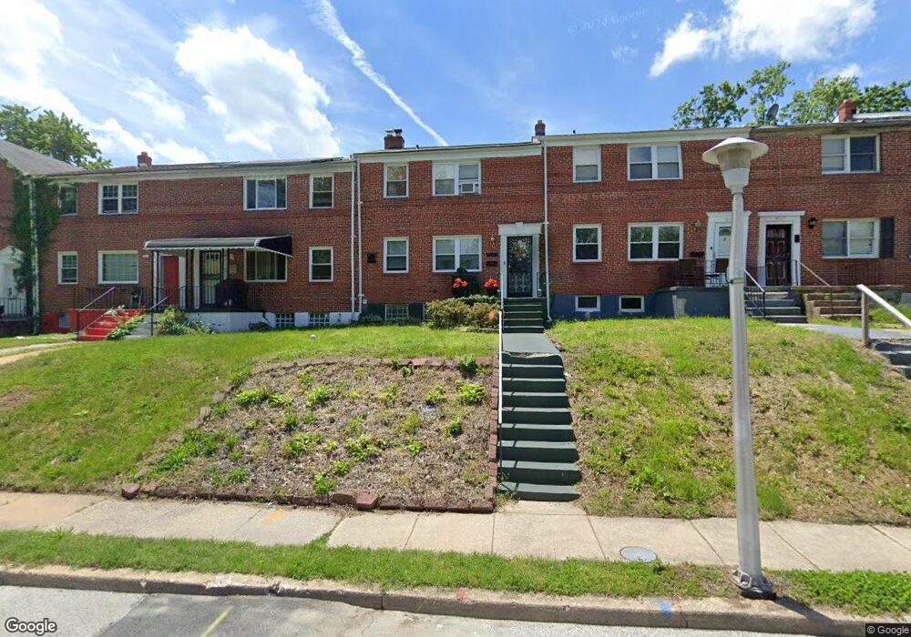 3923 Stokes Dr, Baltimore, MD 21229 - photo 1