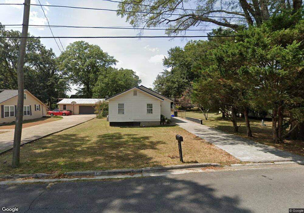 426 Lester Ave, Dalton, GA 30721 - photo 1