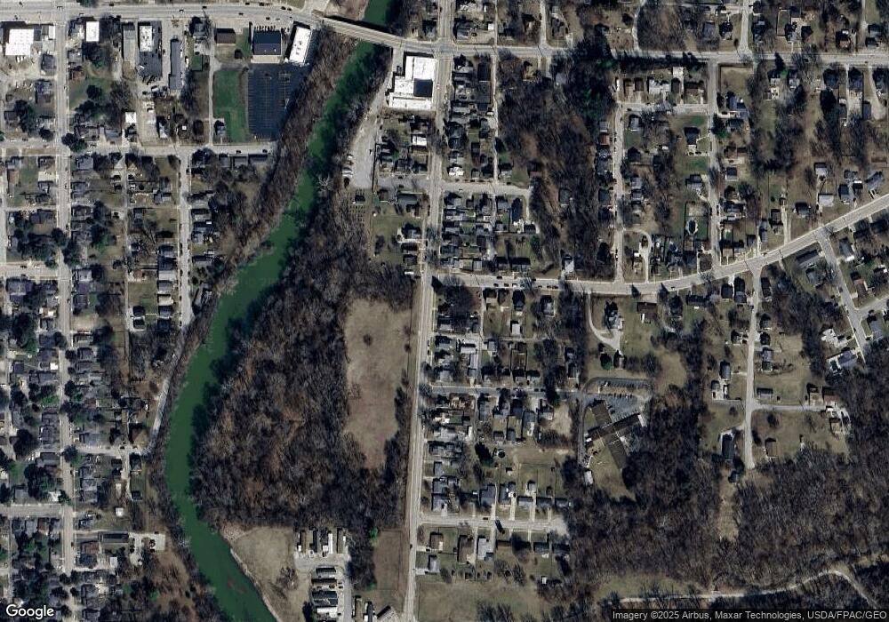 408 Brooklyn Ave, Sidney, OH 45365 - photo 1