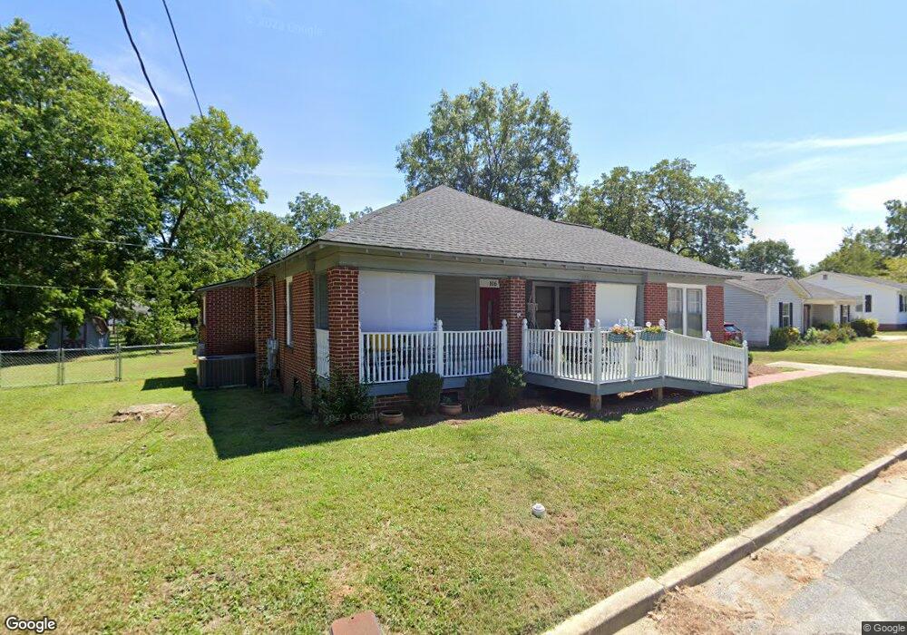 106 Pickens St, Clover, SC 29710 - photo 1