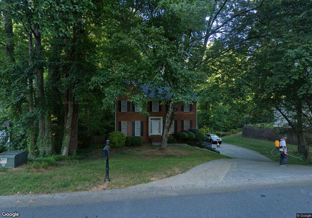 4566 Blakedale Rd NE, Roswell, GA 30075 - photo 1