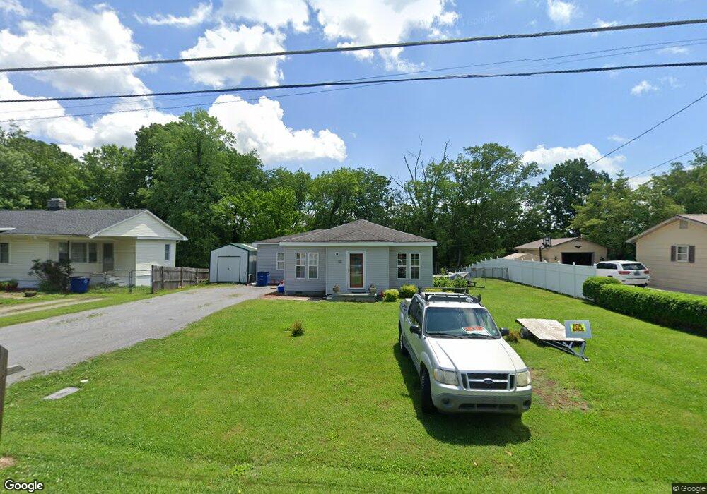 305 Cliffside Ave, Shelbyville, TN 37160 - photo 1