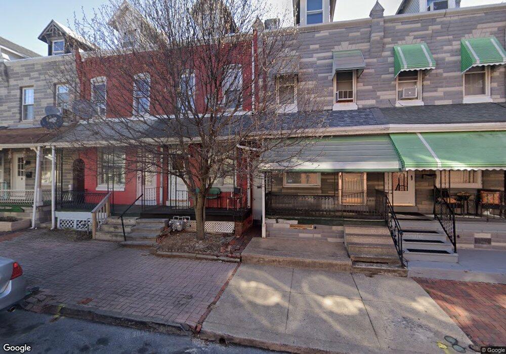 1431 Moss St, Reading, PA 19604 - photo 1