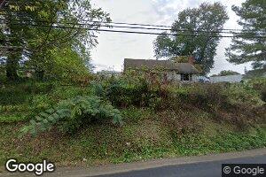 843 W Pine St, Mount Airy, NC 27030