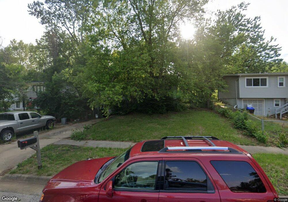 3413 SW Watson Ave, Topeka, KS 66614 - photo 1