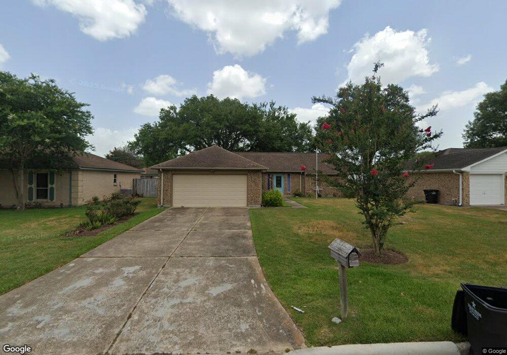 3885 Westglen Dr, Alvin, TX 77511 - photo 1