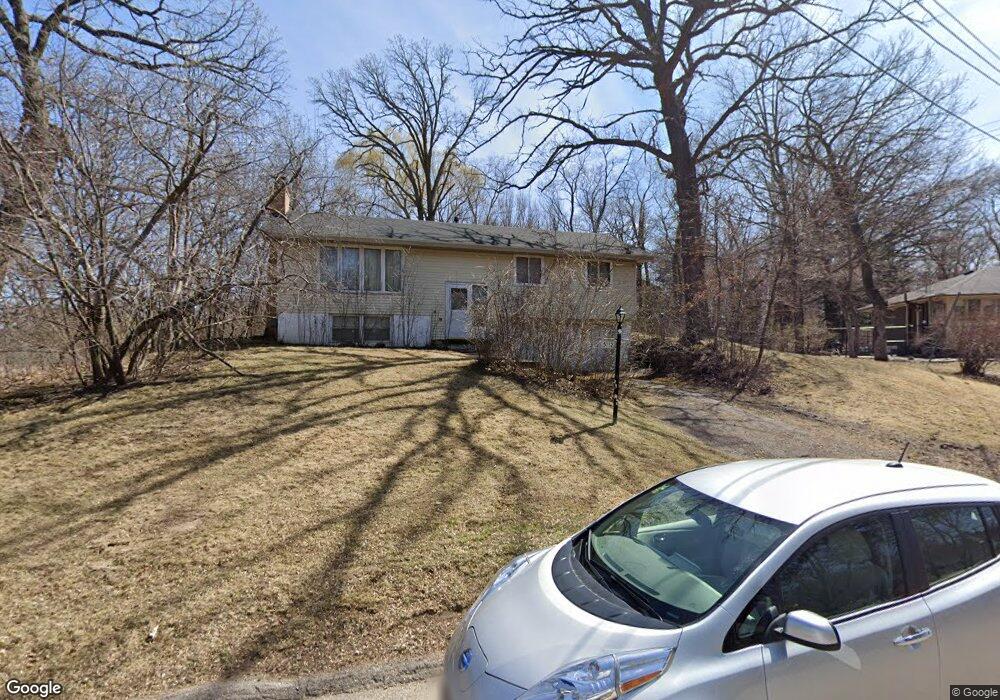 5752 Cedar Ln, Minnetonka, MN 55345 - photo 1