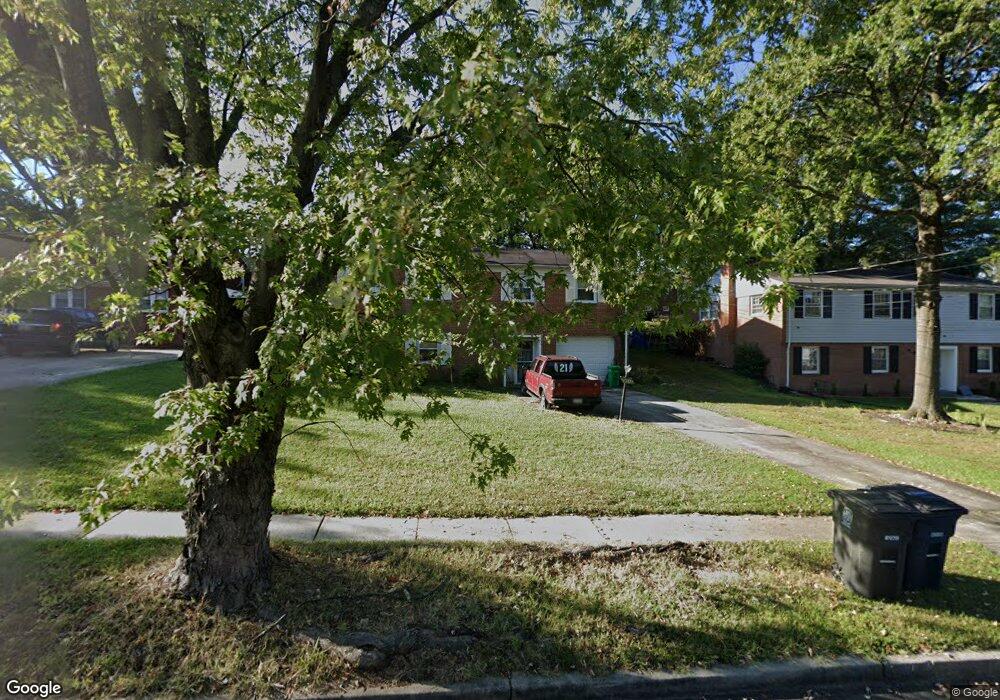 2013 Iverson St, Temple Hills, MD 20748 - photo 1