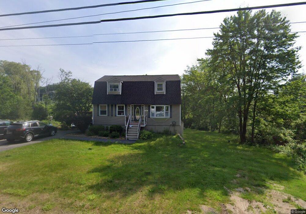 39 Kienia Rd, Hudson, NH 03051 - photo 1