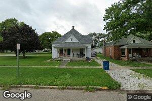 1253 S 5th St, Clinton, IN 47842