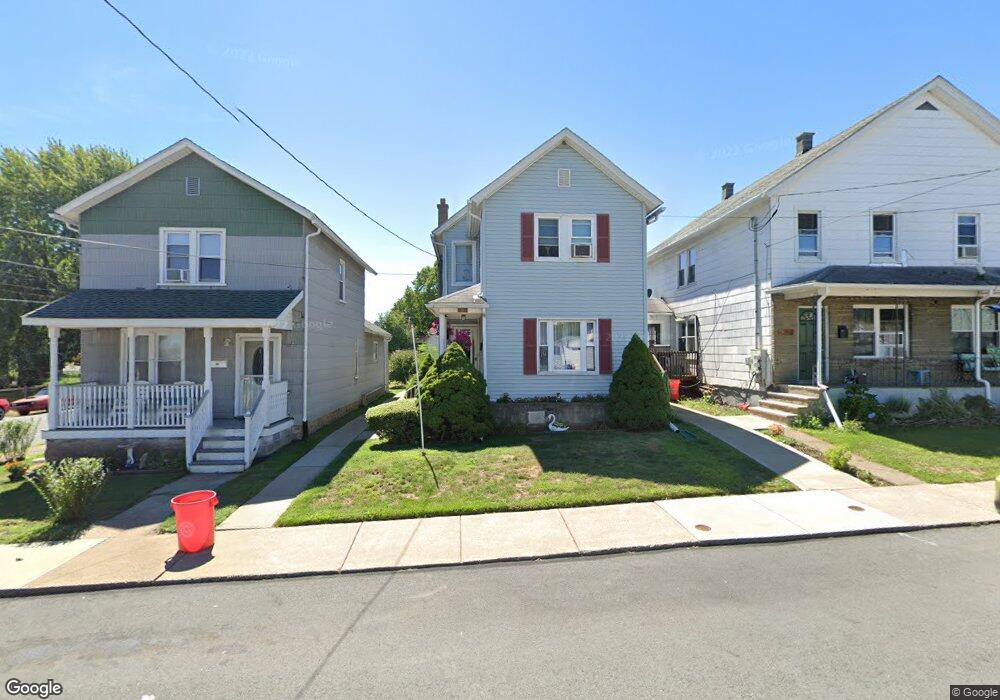 403 W Taylor St, Taylor, PA 18517 - photo 1