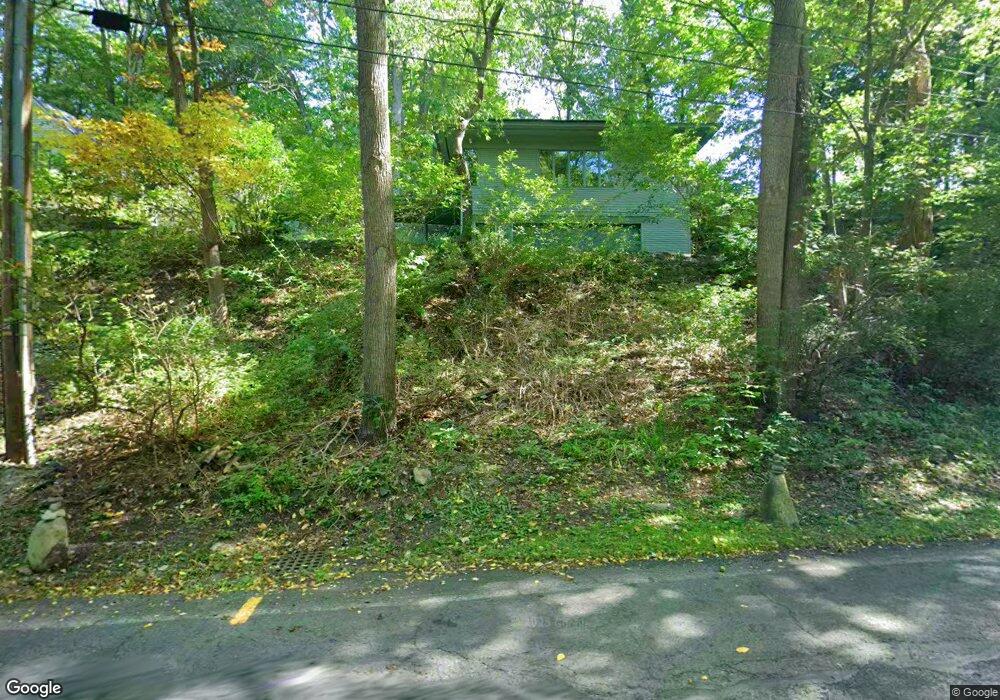 393 Riverside Dr, Florence, MA 01062 - photo 1