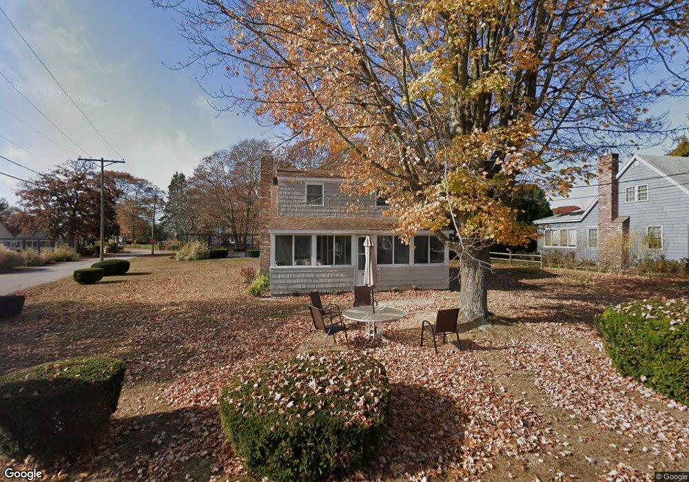 81 Hawks Nest Rd, Old Lyme, CT 06371 - photo 1