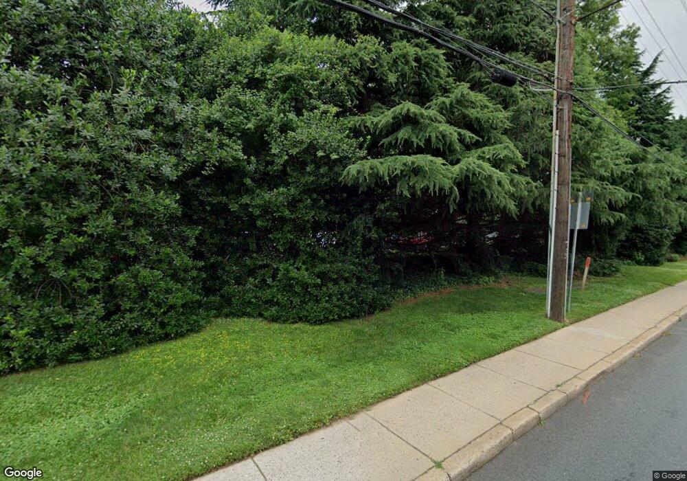 2005 Coleridge Dr unit 13-102, Silver Spring, MD 20902 - photo 1