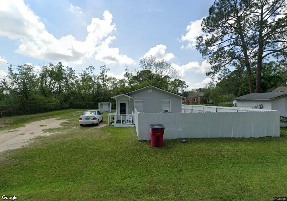 1206 10th St E, Tifton, GA 31794 - photo 1