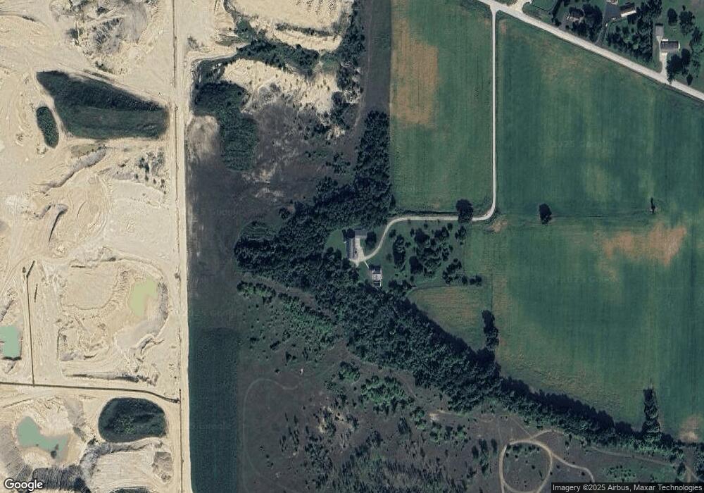 3879 Fond du Lac Dr, Richfield, WI 53076 - photo 1