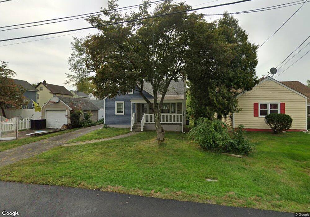 515 Jackson Ave, Dunellen, NJ 08812 - photo 1