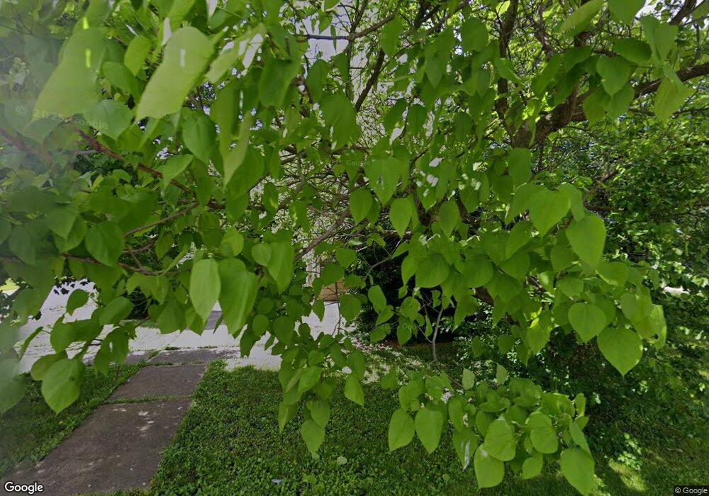 701 Moultrie Ave, Mattoon, IL 61938 - photo 1