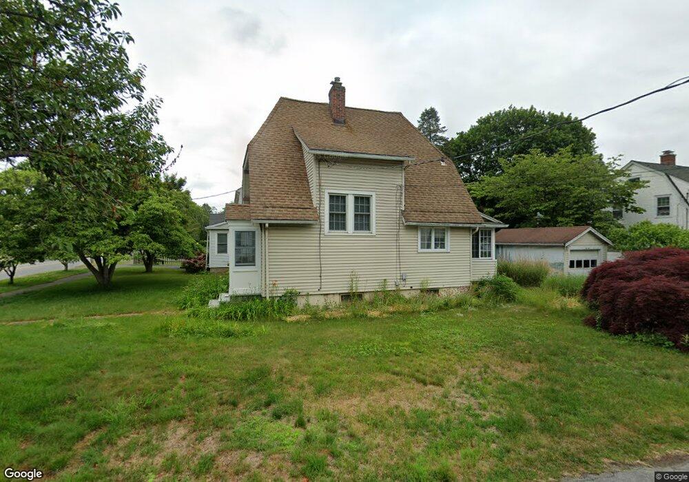 282 N Pine Creek Rd, Fairfield, CT 06824 - photo 1