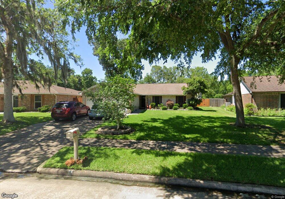 16415 Hibiscus Ln, Friendswood, TX 77546 - photo 1