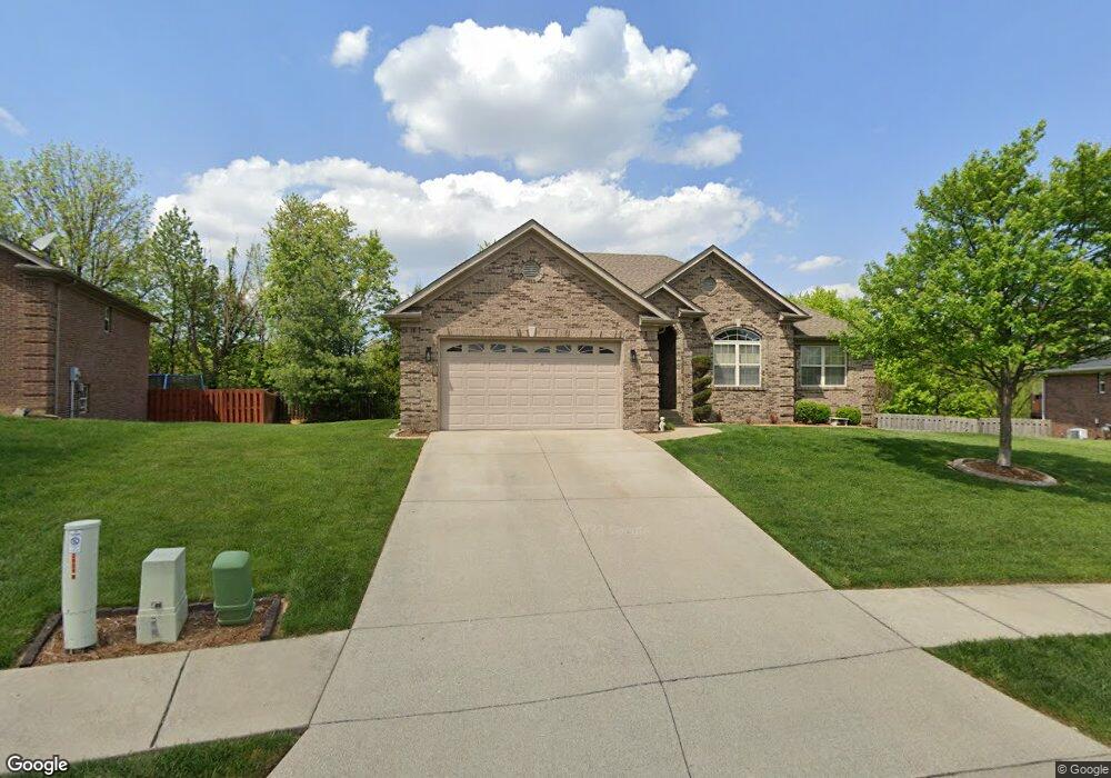 3834 Muirfield Dr, New Albany, IN 47150 - photo 1