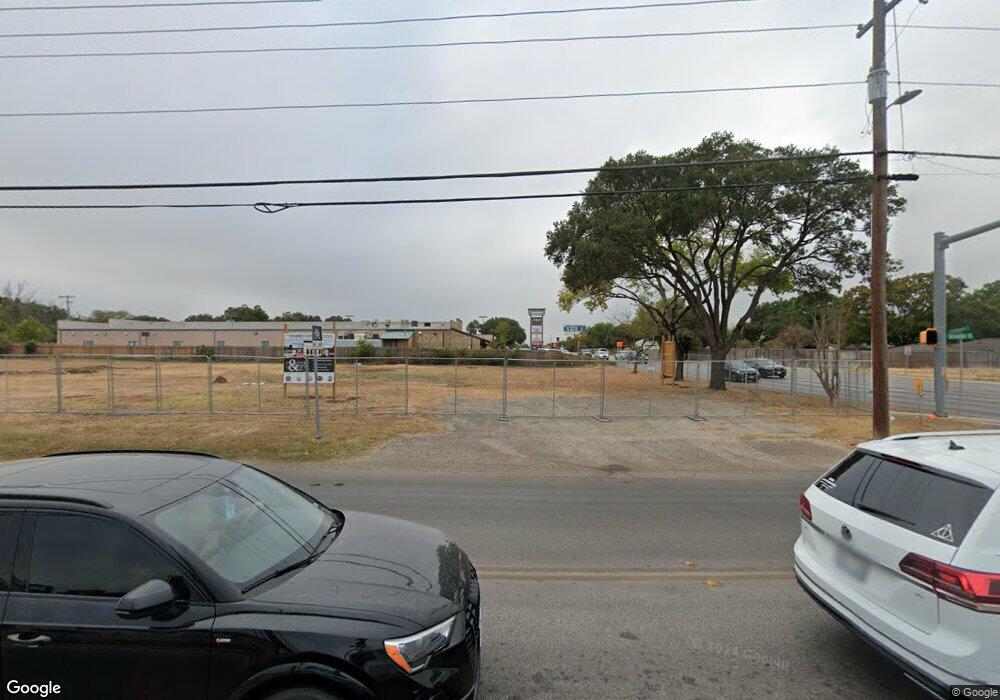 617 Gruene Rd, New Braunfels, TX 78130 - photo 1