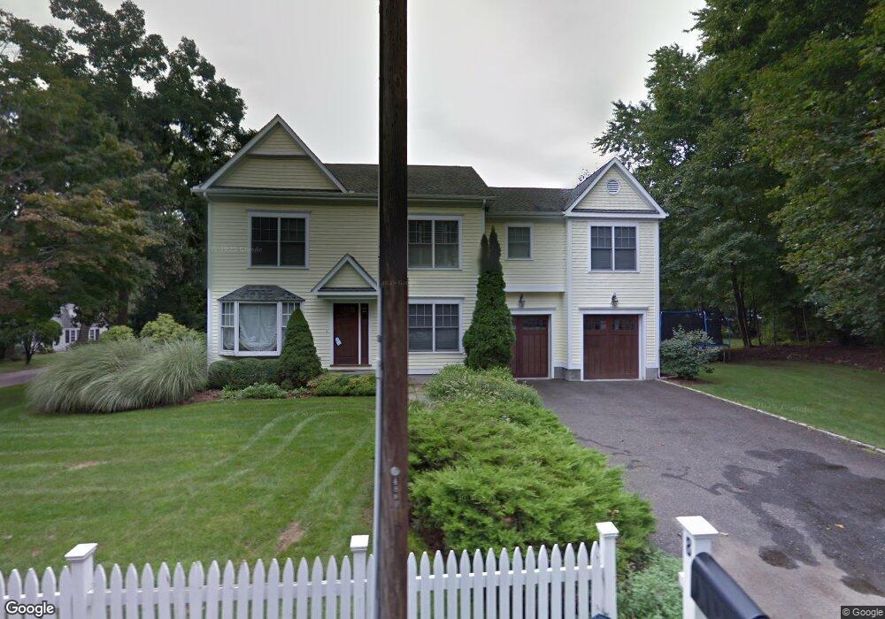 8 Fairport Rd, Westport, CT 06880 - photo 1
