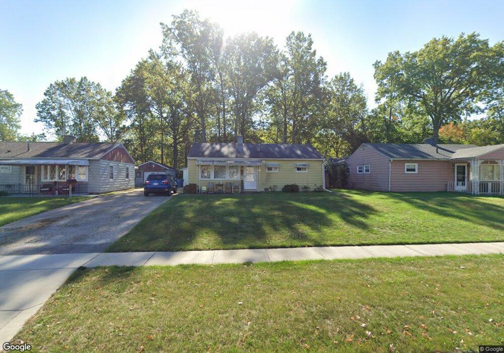 4303 Riverside Dr, Lorain, OH 44055 - photo 1