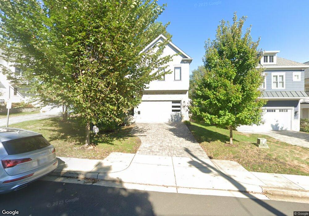 802 Highland Ave, Falls Church, VA 22046 - photo 1