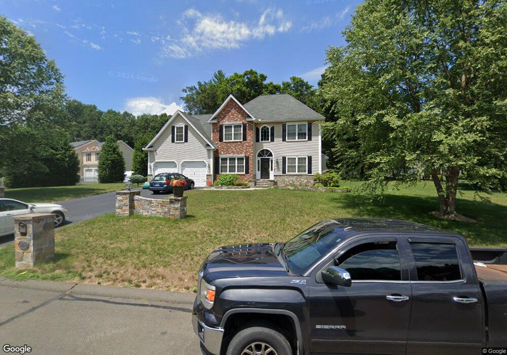 17 Edwards Way, Bloomfield, CT 06002 - photo 1