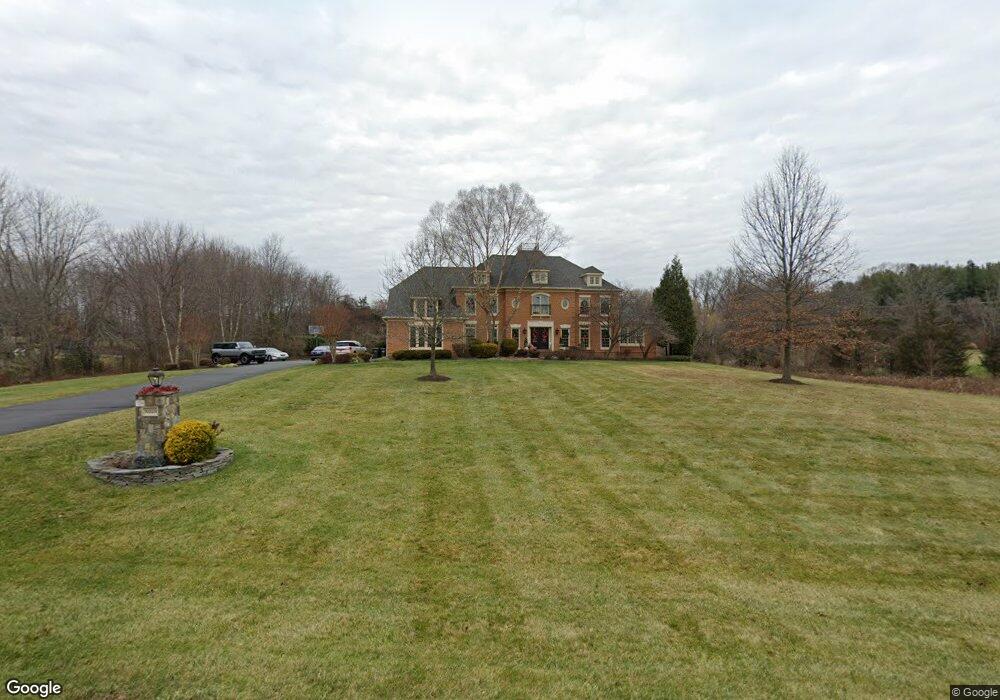 19229 Charandy Dr, Leesburg, VA 20175 - photo 1