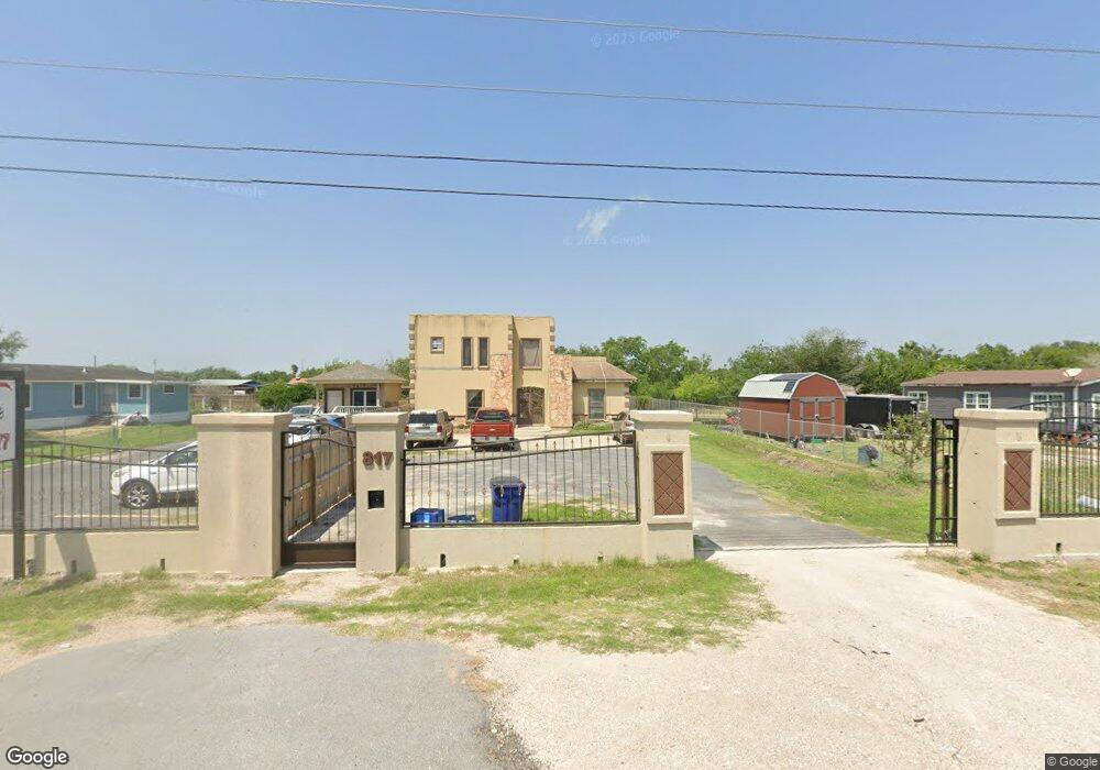 813 S Whalen Rd, Alamo, TX 78516 - photo 1