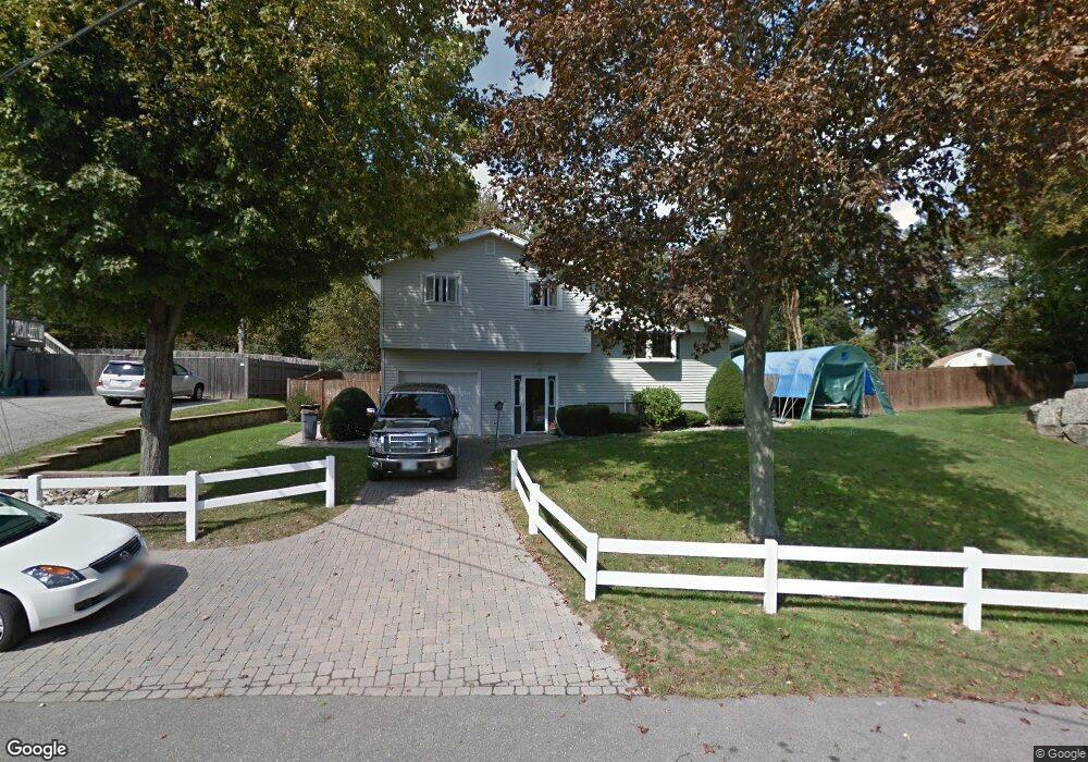 119 Diamond Dr, Portsmouth, NH 03801 - photo 1