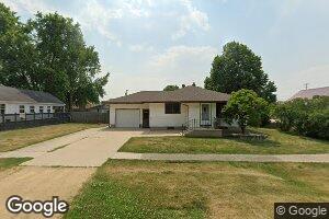 304 S Locust St, Forreston, IL 61030