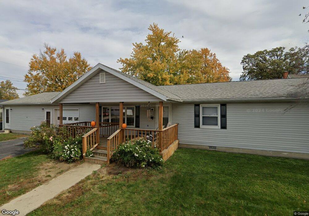 924 W Main St, Portland, IN 47371 - photo 1