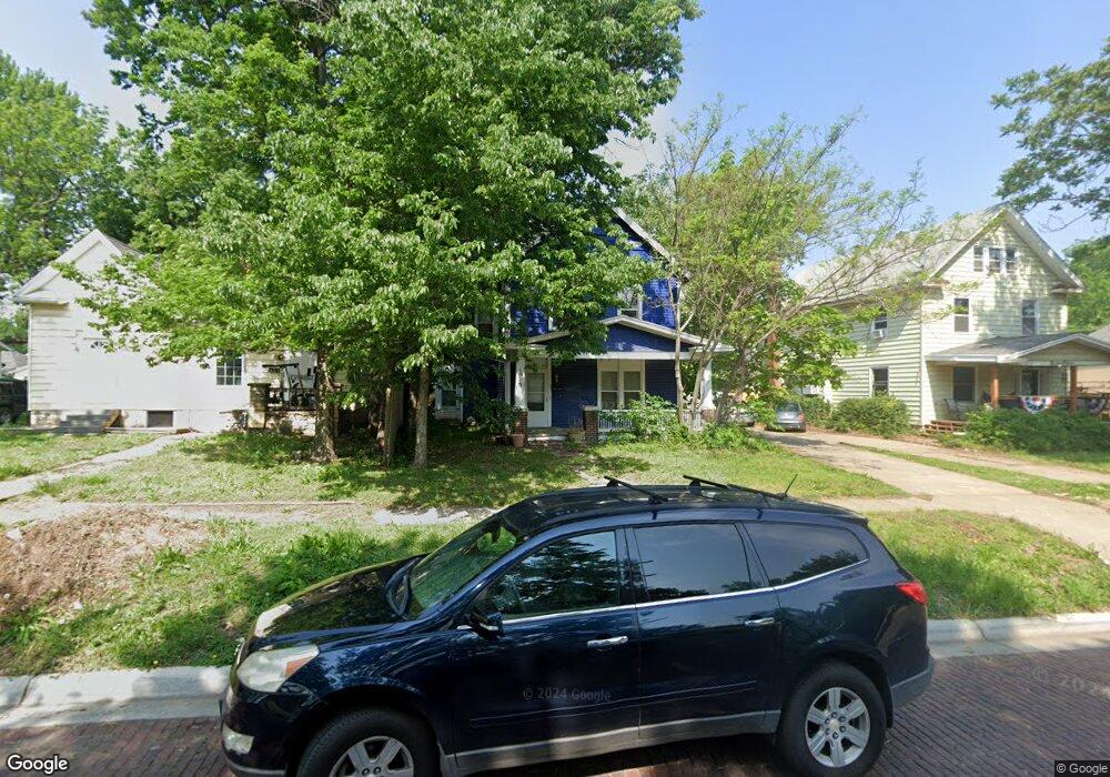 1913 SW Buchanan St, Topeka, KS 66604 - photo 1