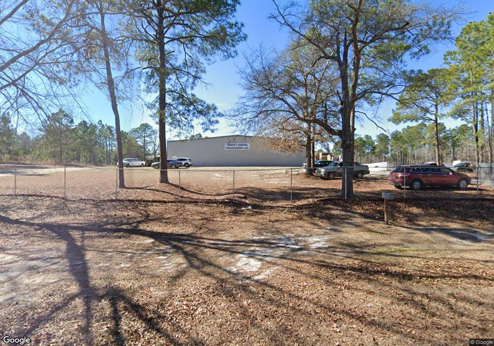 308 Miracle Ln, Vidalia, GA 30474 - photo 1