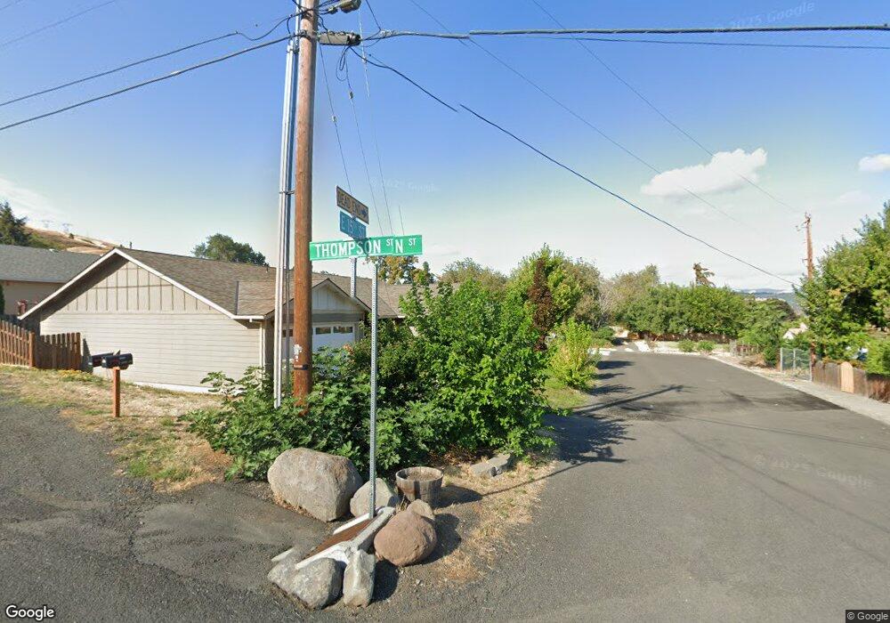 2324 E 15th St, the Dalles, OR 97058 - photo 1