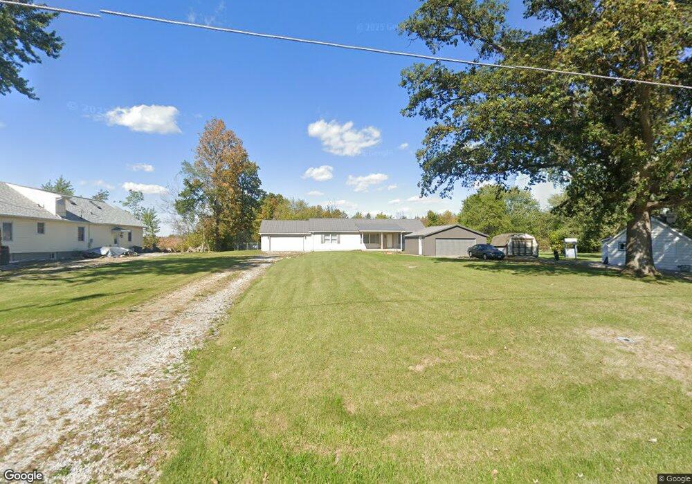 2407 E Breese Rd, Lima, OH 45806 - photo 1