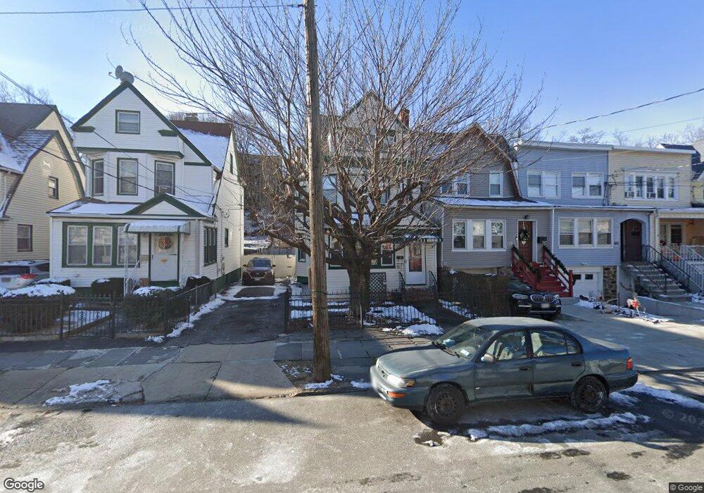 549 van Cortlandt Park Ave, Yonkers, NY 10705 - photo 1