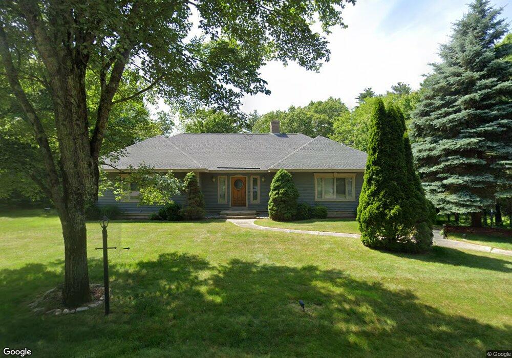 10 Queens Way, MerriMacK, NH 03054 - photo 1