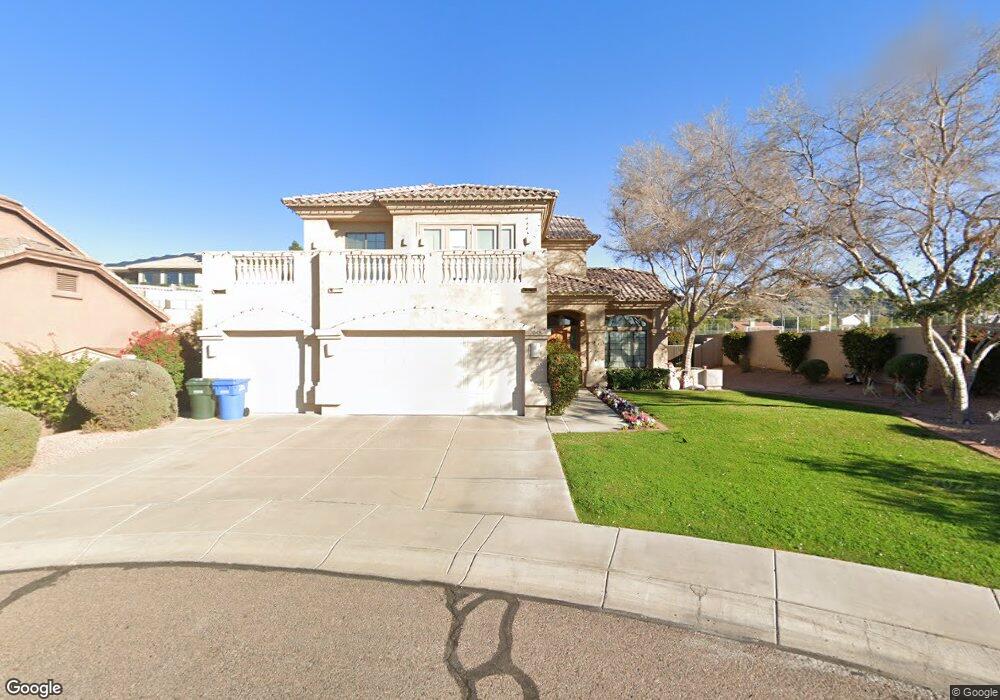 2048 E Glenn Dr, Phoenix, AZ 85020 - photo 1