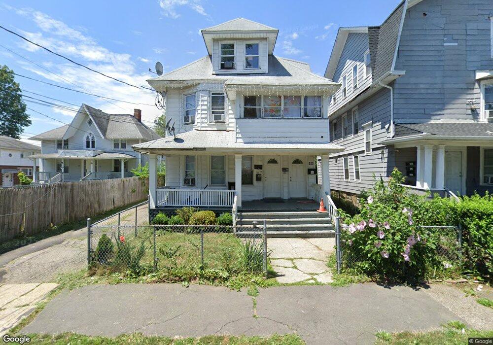 219 Grove St unit 221, Bridgeport, CT 06605 - photo 1