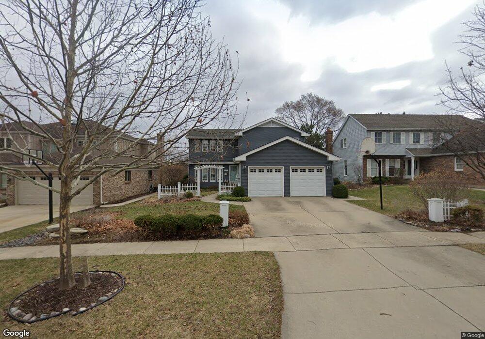 795 S Linden Ave, Elmhurst, IL 60126 - photo 1