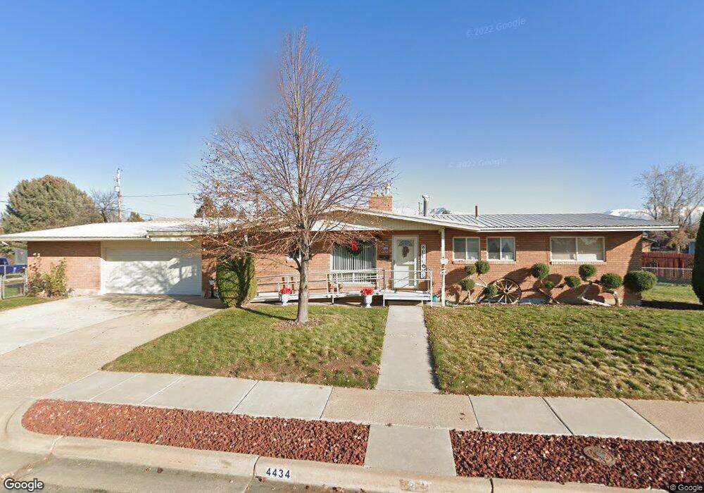 4434 S 2050 W, Roy, UT 84067 - photo 1